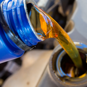 ¿El grosor de aceite que tiene tu auto es el correcto?